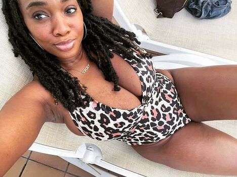Beckybrowngurl