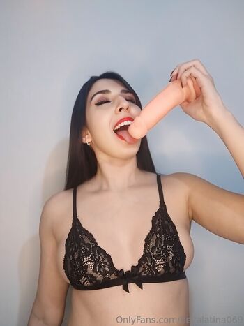 Full leaked Bellalatina private onlyfans photo