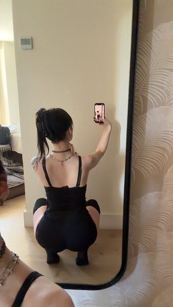 Full leaked Bellanovax private onlyfans photo