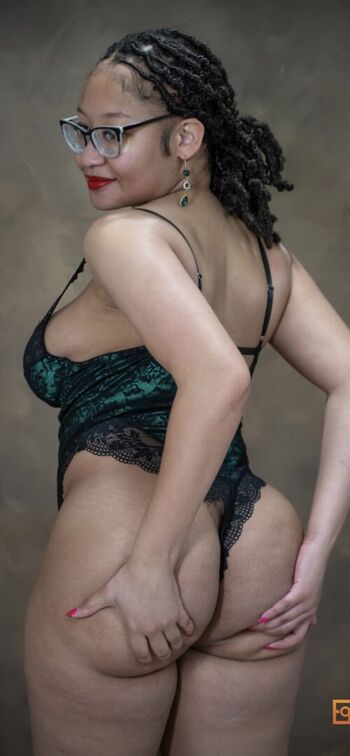 Belle_Bottomz