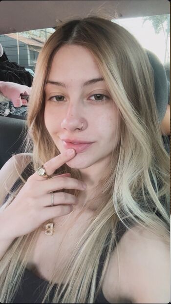 Full leaked Bia monteiro private onlyfans photo