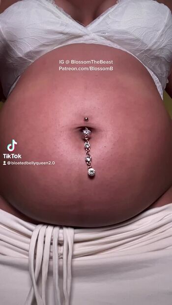 bloatedbellyqueen2.0