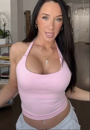 Bobbie Moore