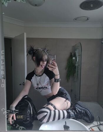 Full leaked Bunni brain private onlyfans photo