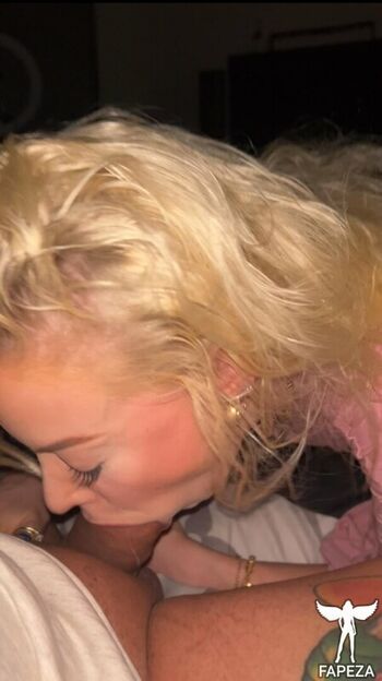 Full leaked Candy baby private onlyfans photo