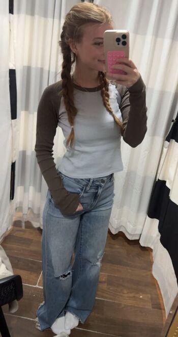Full leaked Carmela private onlyfans photo
