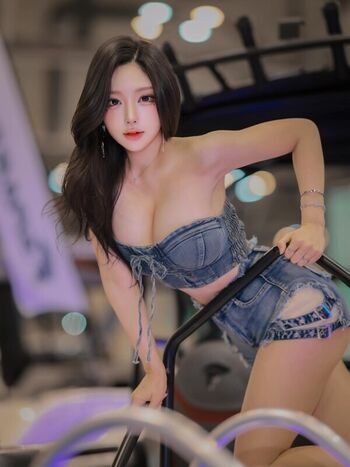 Carmineee__ 김연지