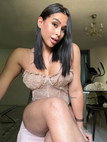 Full leaked Cassieboner private onlyfans photo