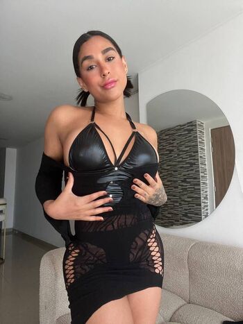 Full leaked Cassieboner private onlyfans photo