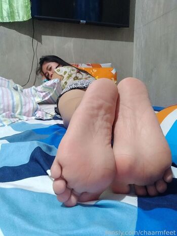 chaarmfeet