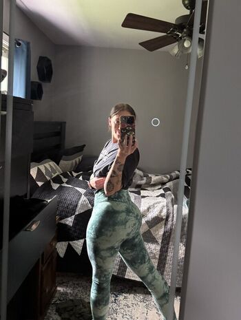 Full leaked Chelsswellss private onlyfans photo