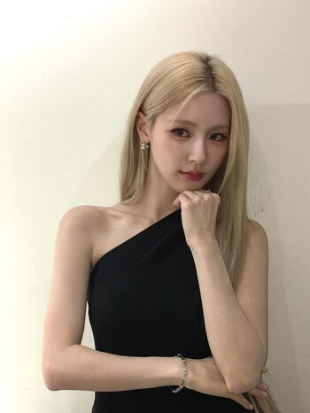Cho Mi-yeon