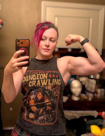 Claire Max