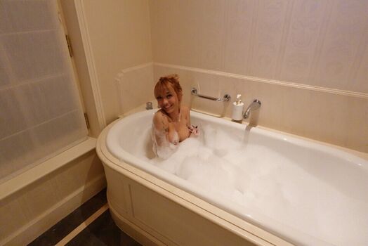 Full leaked Clementinexoxo private onlyfans photo
