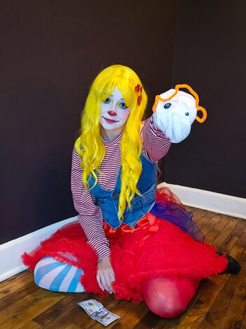 Full leaked Clown girls private onlyfans photo