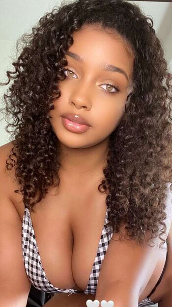 Corie Rayvon