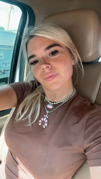 Full leaked Cowgirl honey private onlyfans photo