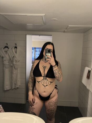 Full leaked Cowgurlchlo private onlyfans photo