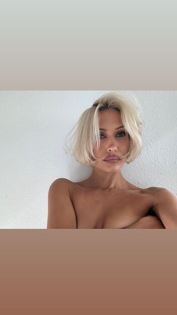 Full leaked Cristallserrano private onlyfans photo