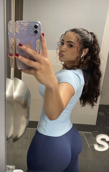 Curvy Goddesses