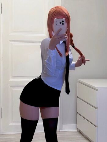 Full leaked Dllshaped private onlyfans photo