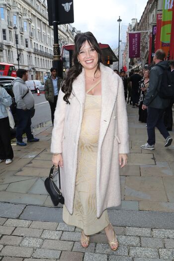 Daisy Lowe
