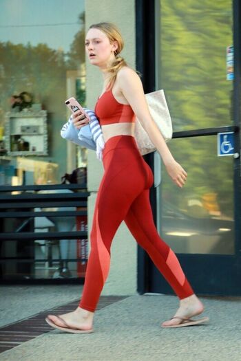 Dakota Fanning