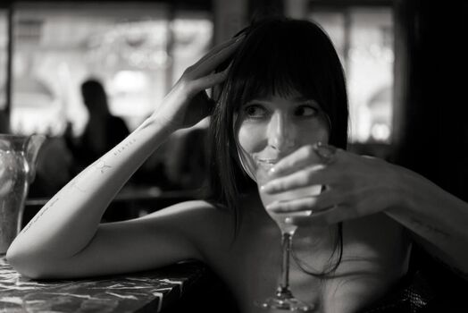 Dakota Johnson