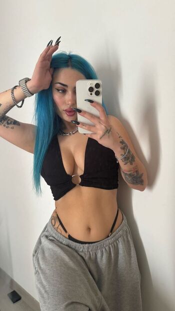 Full leaked Damla ecre private onlyfans photo