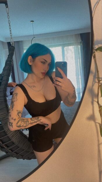 Full leaked Damla ecre private onlyfans photo