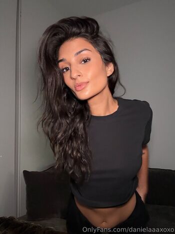 Full leaked Danielaaaxoxo private onlyfans photo
