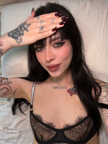 Full leaked Darkkitteness private onlyfans photo