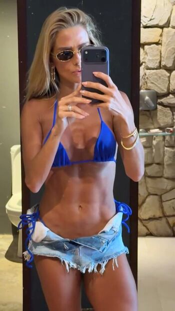 Full leaked Deborah secco  page private onlyfans photo