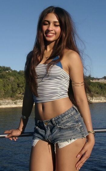 Full leaked Deetya onkar private onlyfans photo