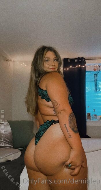 Demi Bleu