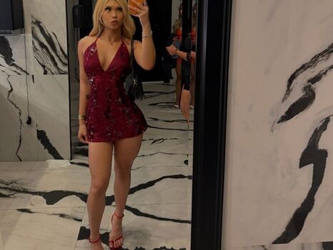 Full leaked Deynleyco private onlyfans photo