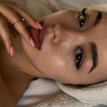 Full leaked Diana gubogloo private onlyfans photo