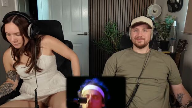 Full leaked Double take reacts private onlyfans photo