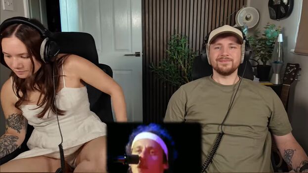 Full leaked Double take reacts private onlyfans photo