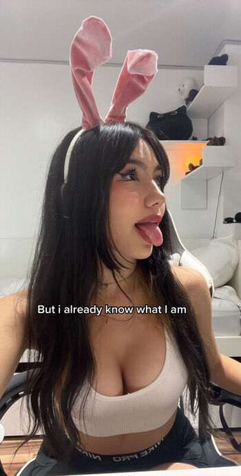 Full leaked Easha private onlyfans photo