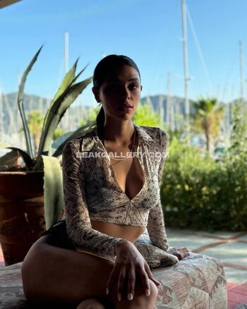 Full leaked Ela yrkl private onlyfans photo