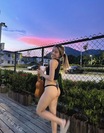 Full leaked Elaine gu private onlyfans photo