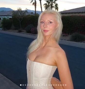 Full leaked Elanamaii private onlyfans photo