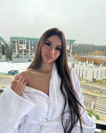 Full leaked Elena tdrr private onlyfans photo