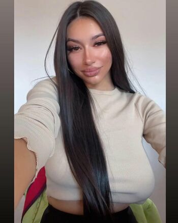 Full leaked Elena tdrr private onlyfans photo
