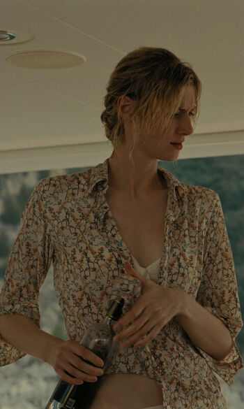 Full leaked Elizabeth debicki private onlyfans photo