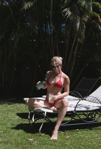 Full leaked Ella evoy private onlyfans photo