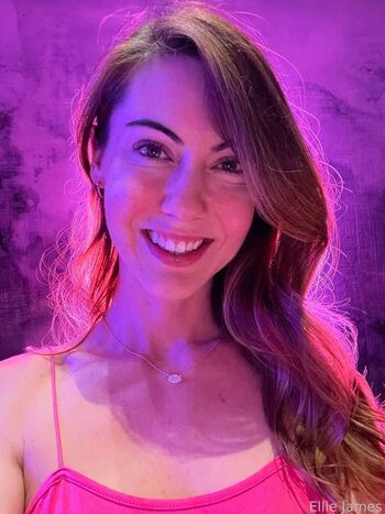 Full leaked Ellie james private onlyfans photo