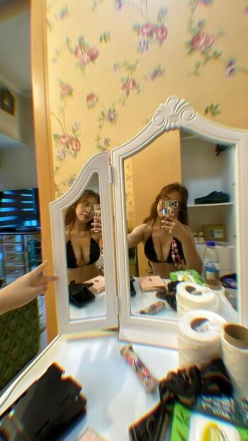Full leaked Eloise winchel private onlyfans photo