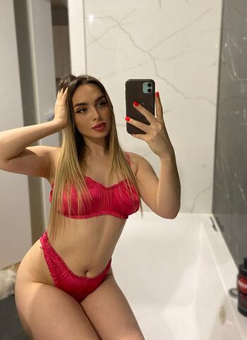 Elsa Elaine